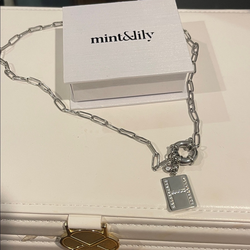 Mint & Lily Silver paperclip chain Necklace with H Pendant